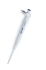 Reference® 2 G, single-channel pipette, fixed, 200µL, blue